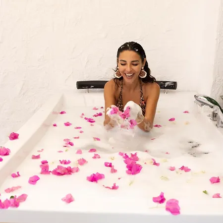 Kont Exclusive 호텔 *